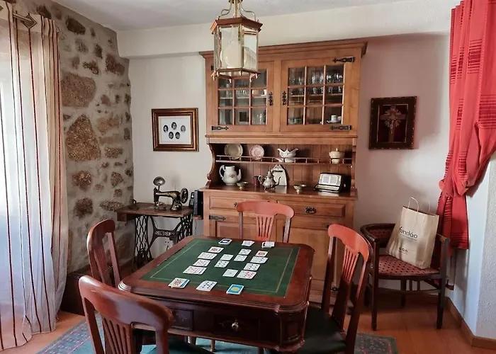 Nyaraló Casa Da Avo Ana - Peroviseu - Serra Da Gardunha - Serra Da Estrela *