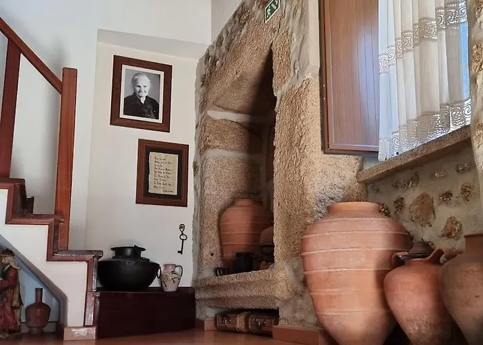 Casa Da Avo Ana - Peroviseu - Serra Da Gardunha - Serra Da Estrela Nyaraló *